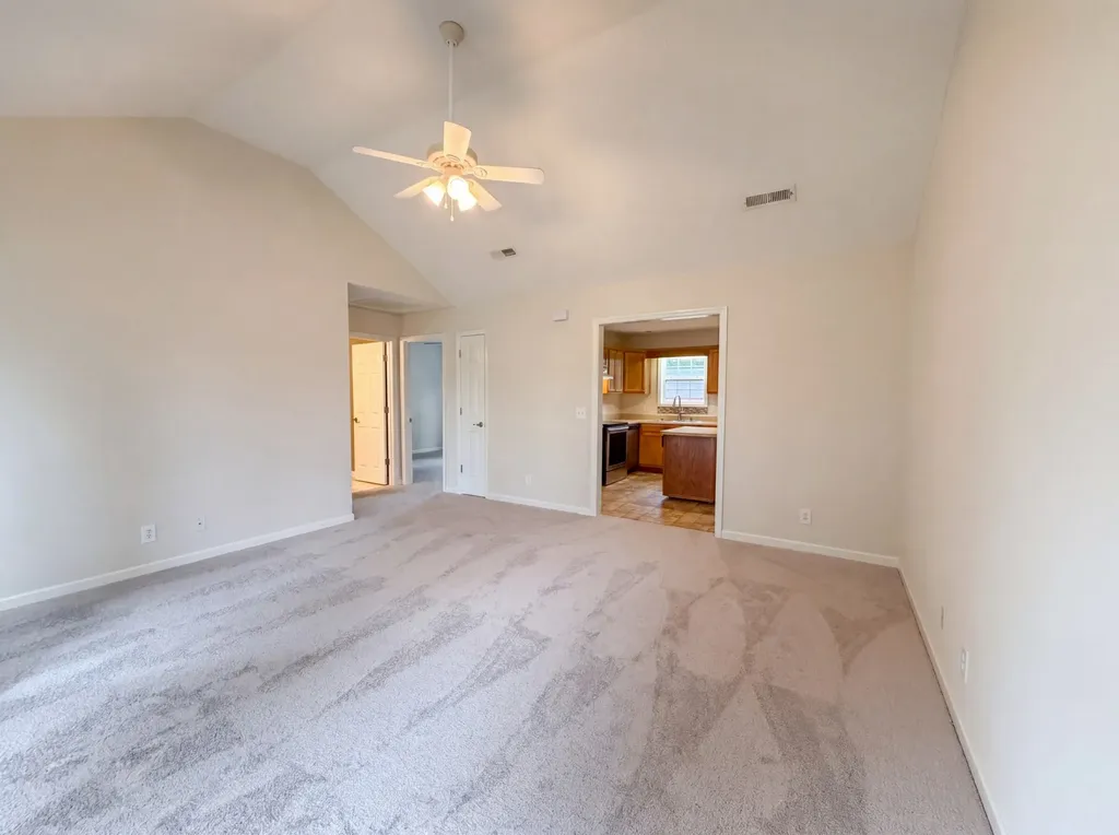 300 Fairway Green Shelbyville TN 37160