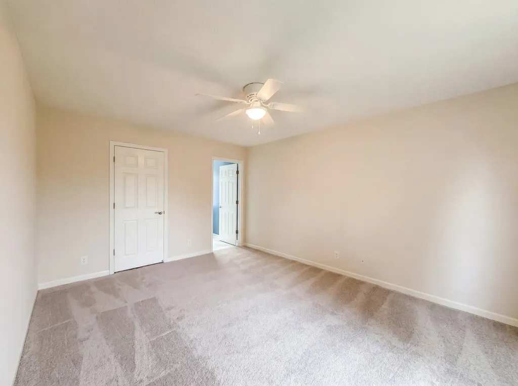 300 Fairway Green Shelbyville TN 37160