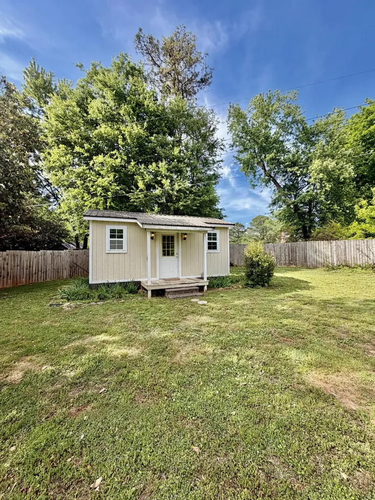 232 Admiral Circle Lawrenceburg TN 38464