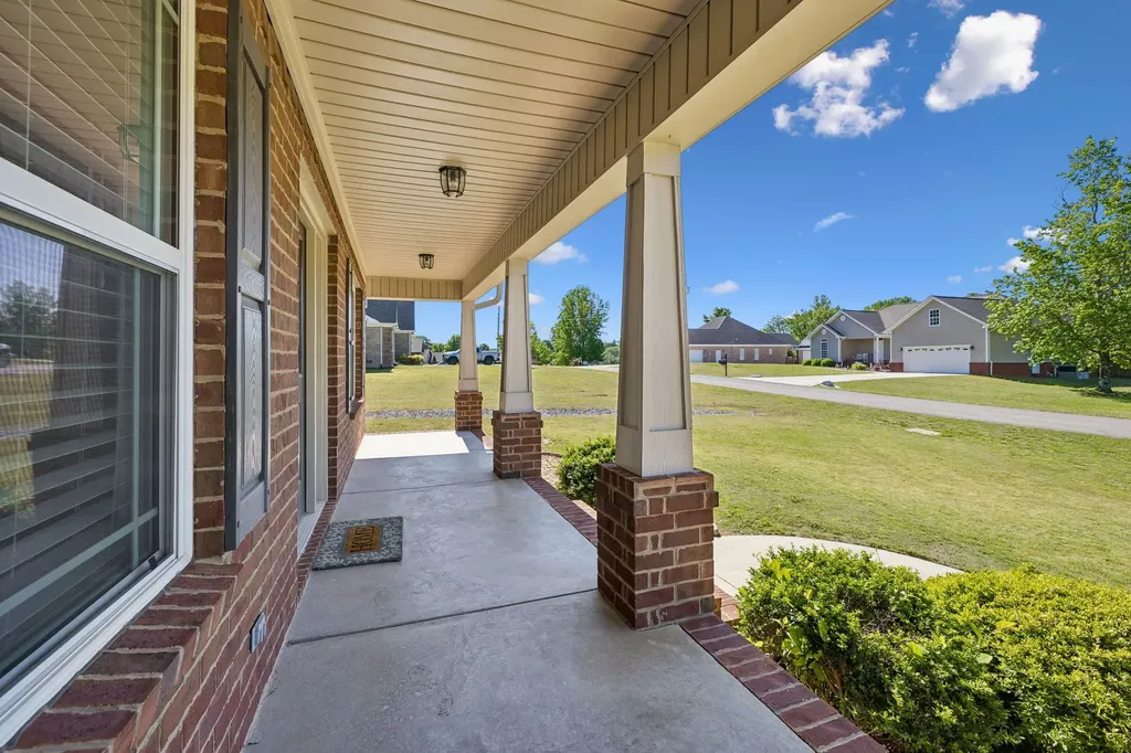 17 Sonoma Drive Fayetteville TN 37334
