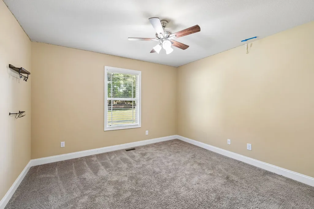 17 Sonoma Drive Fayetteville TN 37334