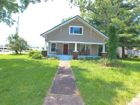 201 Hodges St, N Cowan TN 37318