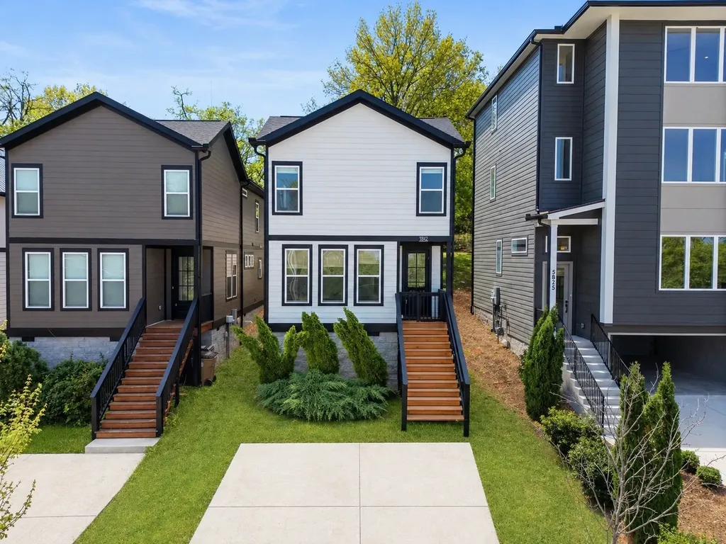 5823 Maxon Avenue Nashville TN 37209