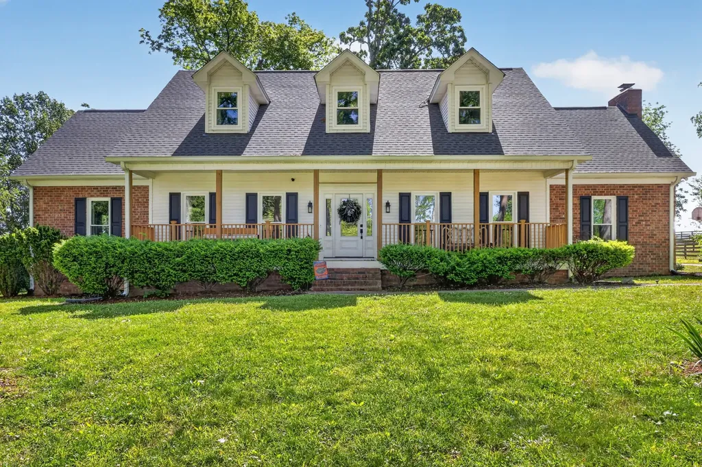 640 Denning Ford Road Portland TN 37148