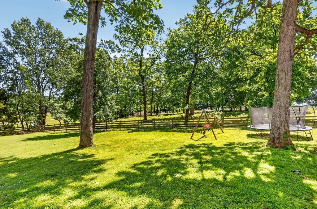 640 Denning Ford Road Portland TN 37148