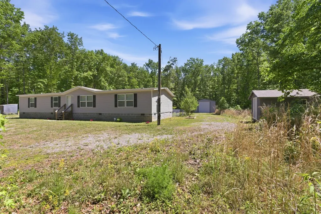 1156 Espy Road Manchester TN 37355