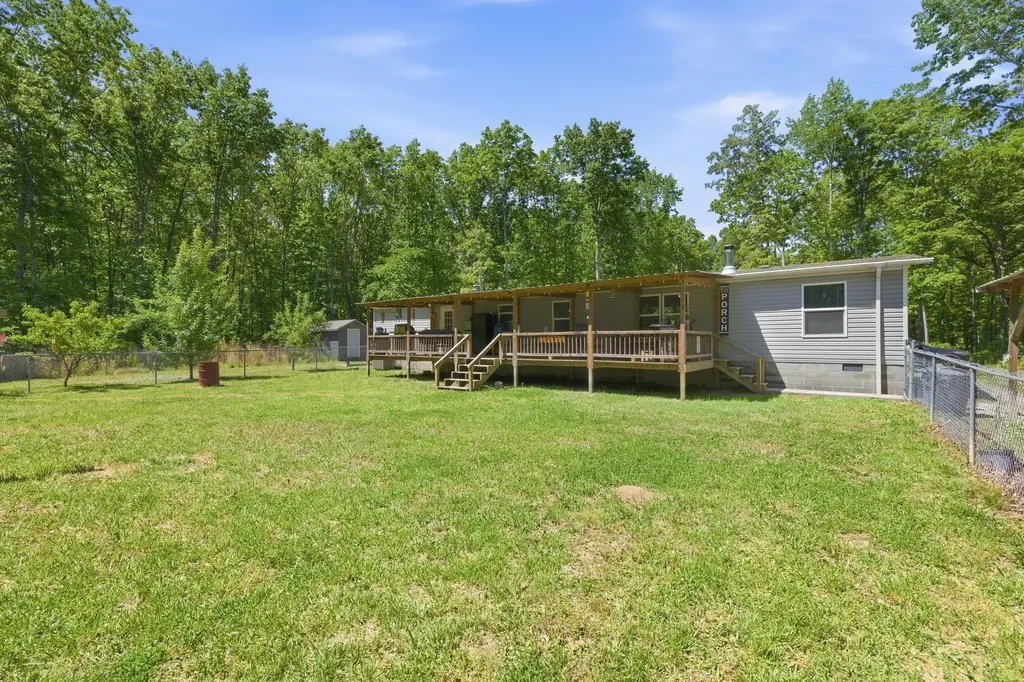 1156 Espy Road Manchester TN 37355