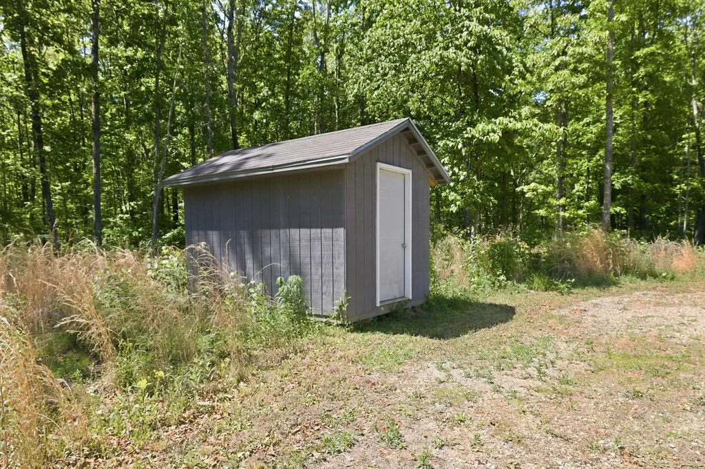 1156 Espy Road Manchester TN 37355