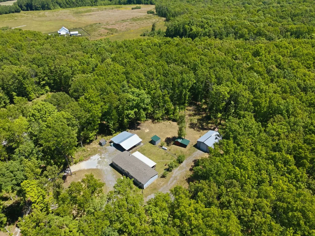 1156 Espy Road Manchester TN 37355