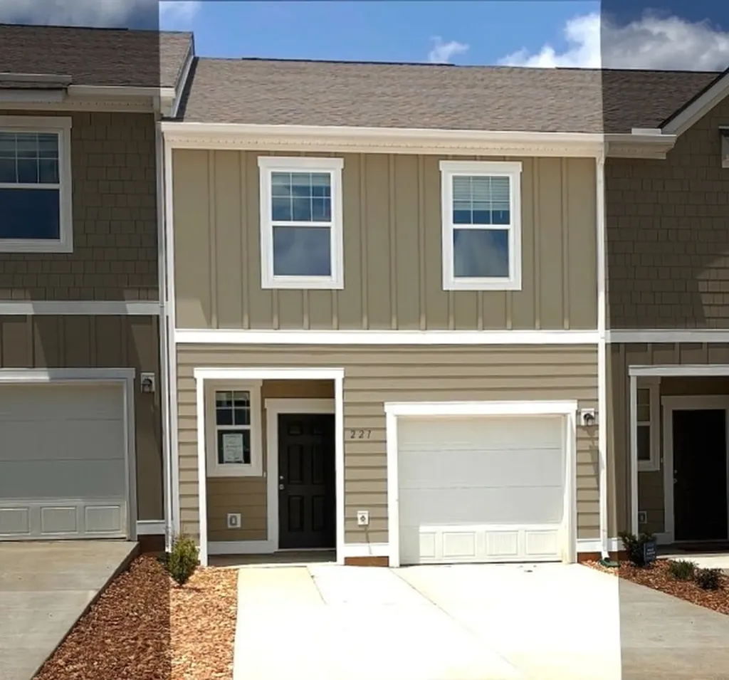 221 Darlington Drive Dickson TN 37055