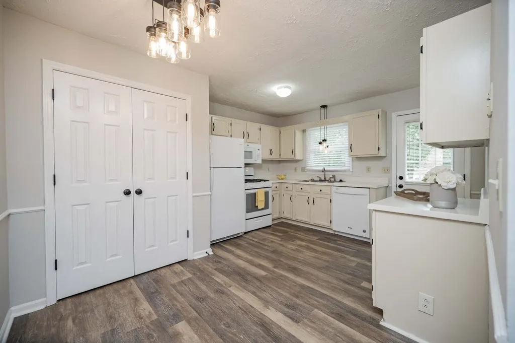 2594 Exeter Drive Murfreesboro TN 37130