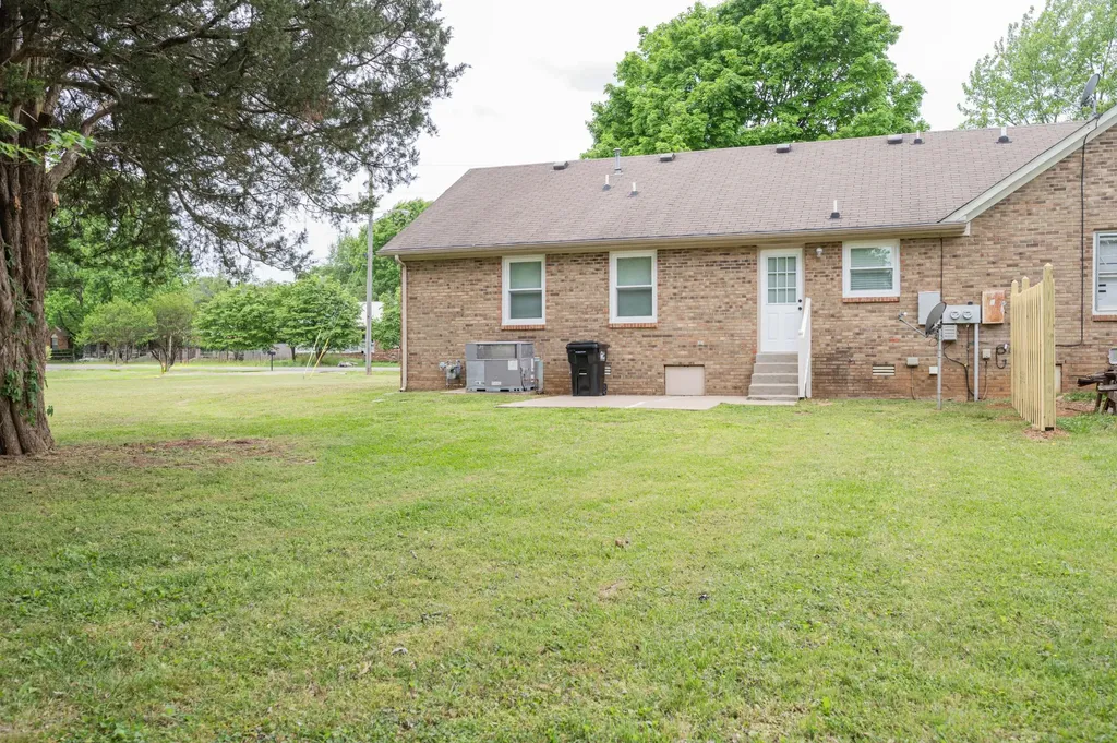 2594 Exeter Drive Murfreesboro TN 37130