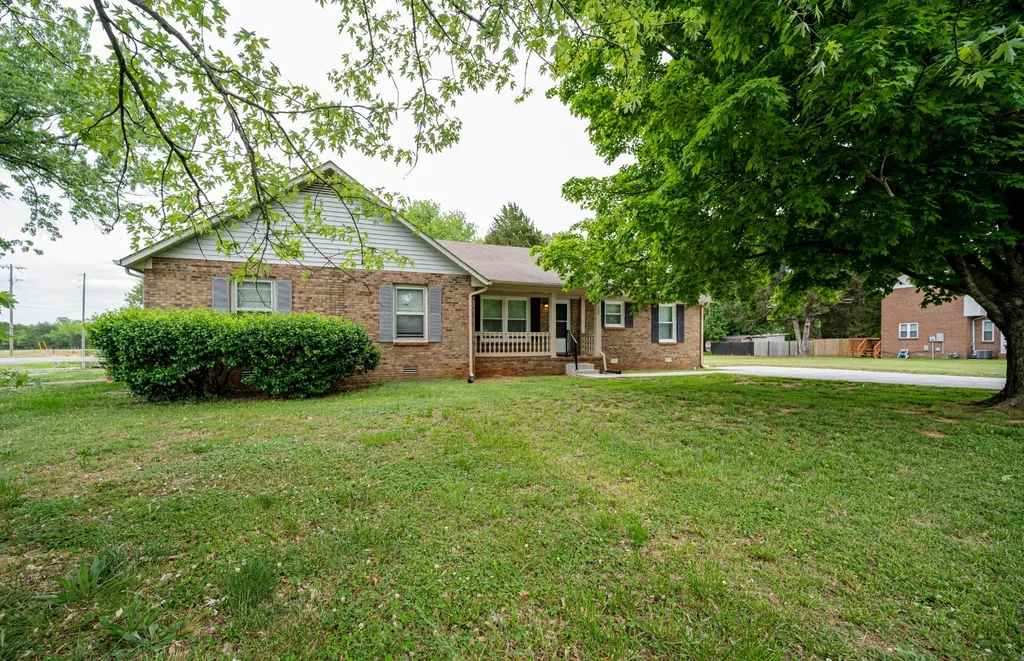 2594 Exeter Drive Murfreesboro TN 37130