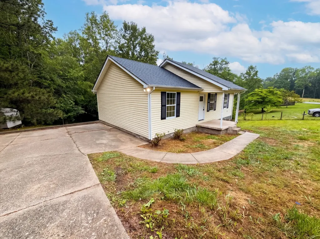 1382 Neptune Road Ashland City TN 37015
