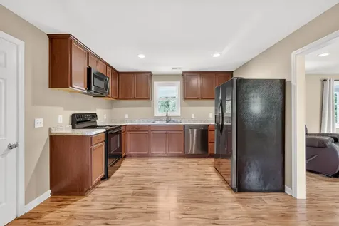 11914 Hogwood Road Milton TN 37118