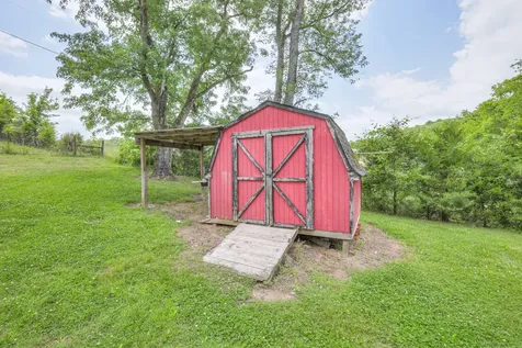 11914 Hogwood Road Milton TN 37118
