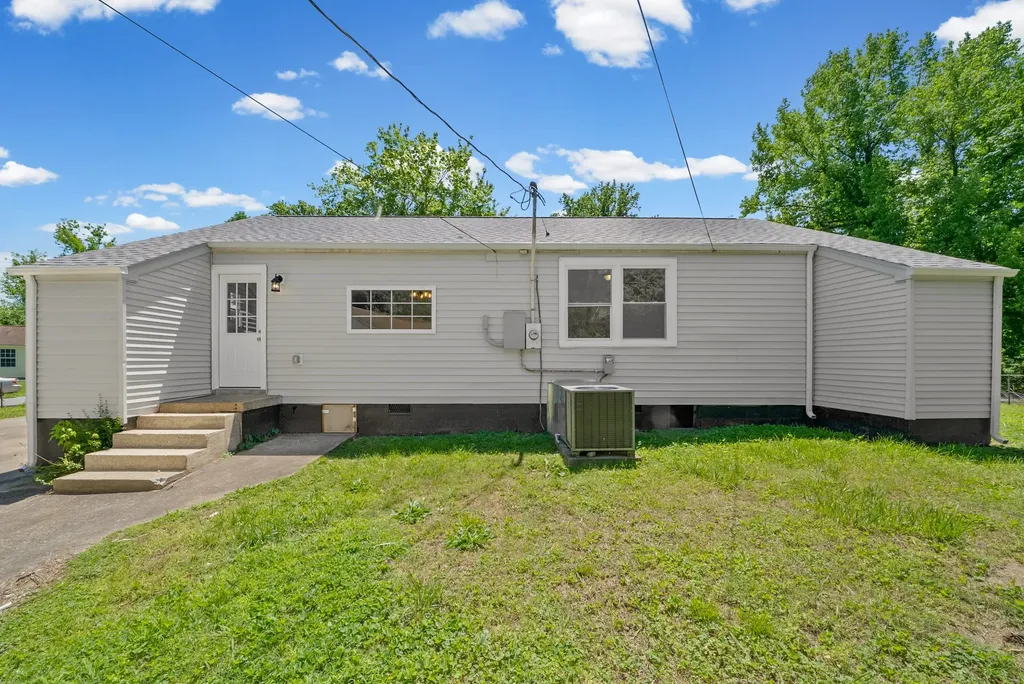 19 Chestnut Drive Clarksville TN 37042