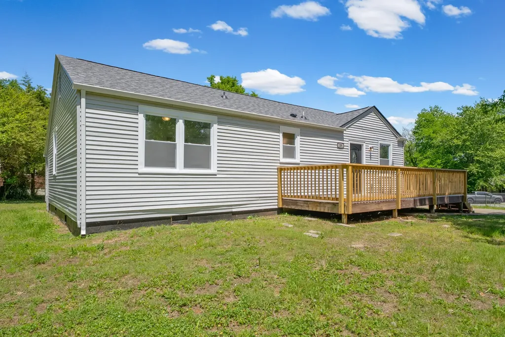 19 Chestnut Drive Clarksville TN 37042