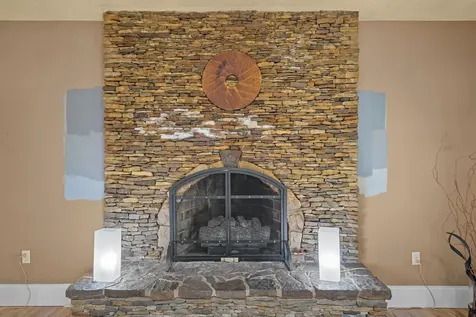3287 Keith Springs Mountain Road Belvidere TN 37306