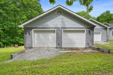 3287 Keith Springs Mountain Road Belvidere TN 37306