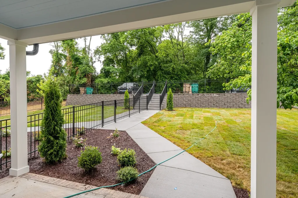 811 Kirkwood Avenue Nashville TN 37204