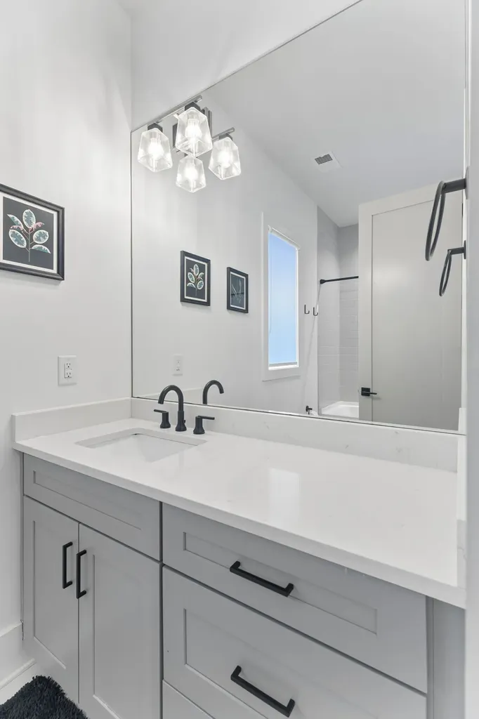 217 Taylor Street Nashville TN 37208