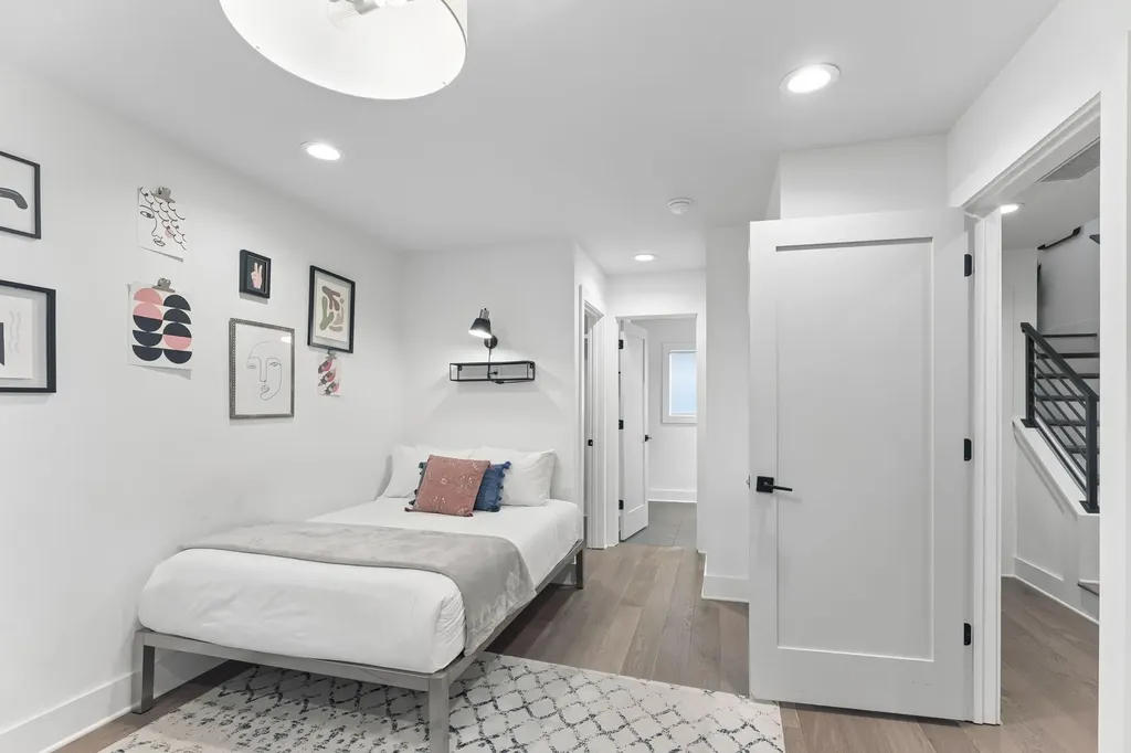 217 Taylor Street Nashville TN 37208