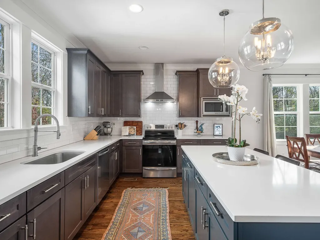 2146B Oakland Street Nashville TN 37210