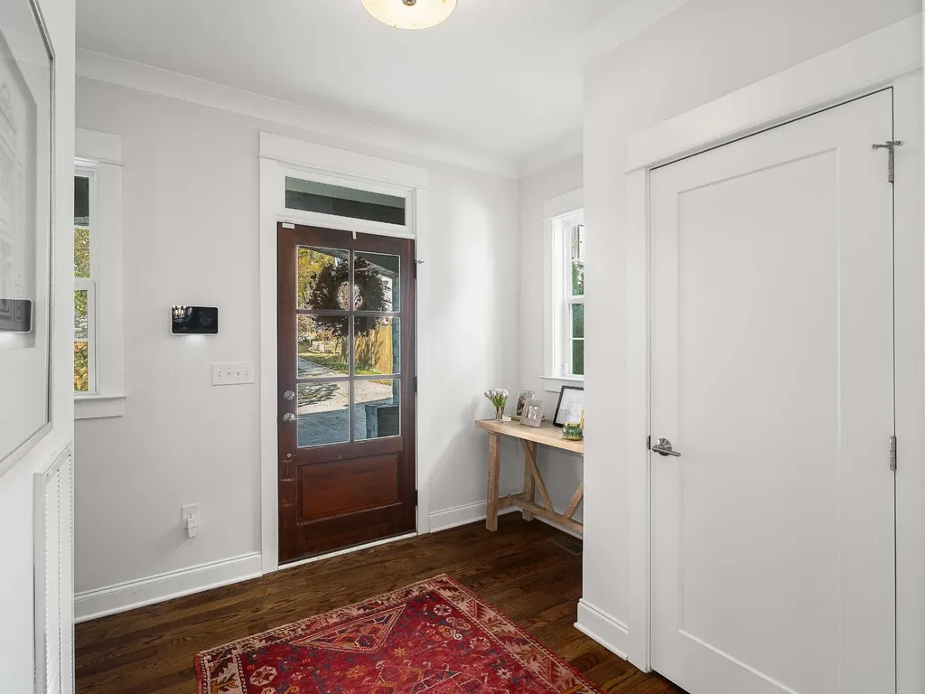 2146B Oakland Street Nashville TN 37210