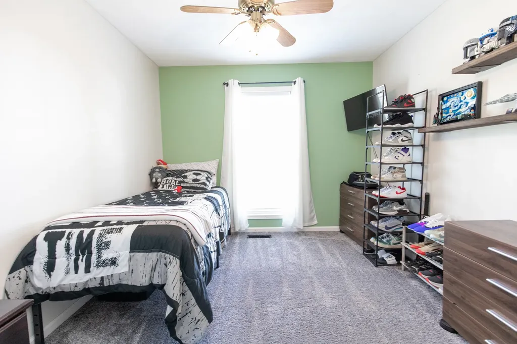 217 Riggs Avenue Portland TN 37148
