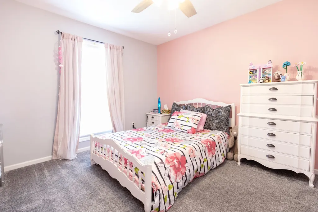 217 Riggs Avenue Portland TN 37148