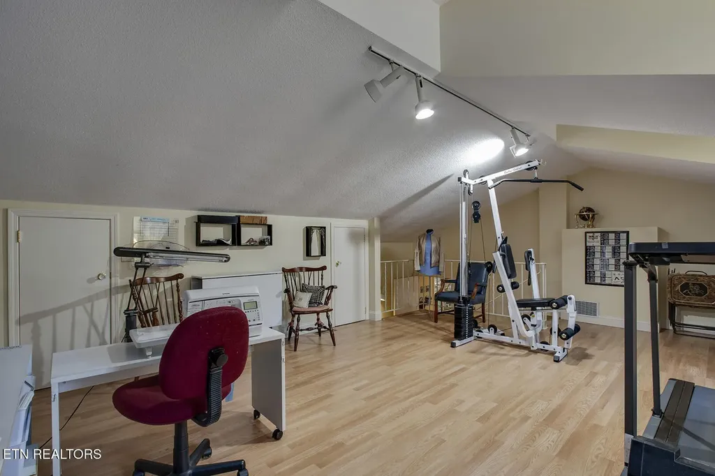 212 Woodland Trace Drive Knoxville TN 37934