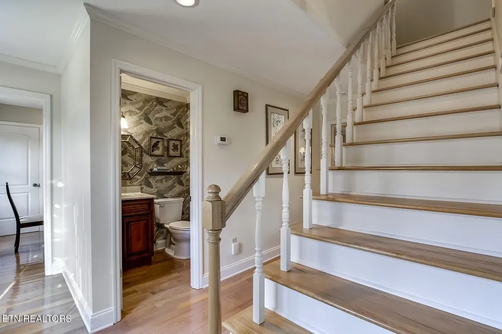 212 Woodland Trace Drive Knoxville TN 37934