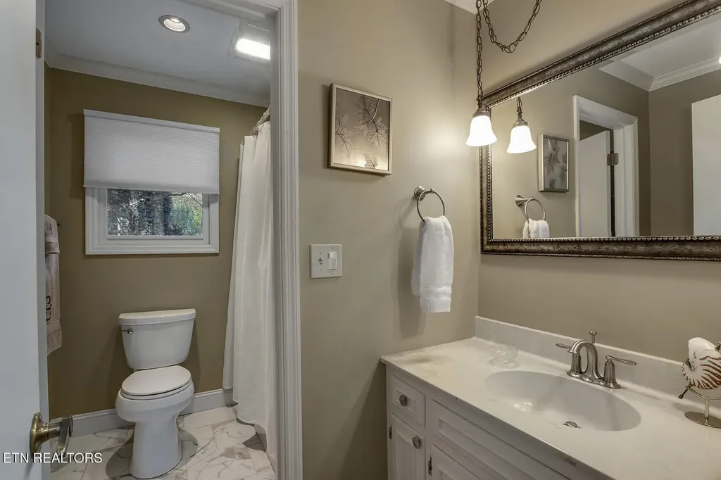 212 Woodland Trace Drive Knoxville TN 37934