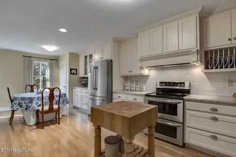 212 Woodland Trace Drive Knoxville TN 37934