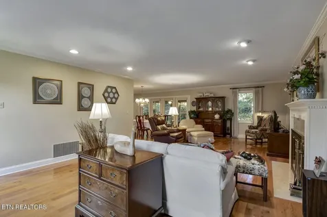 212 Woodland Trace Drive Knoxville TN 37934