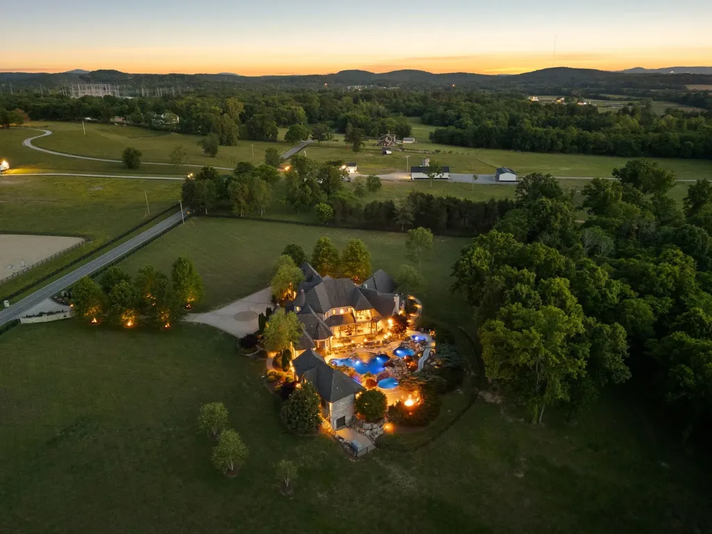 1270 Rehobath Road College Grove TN 37046