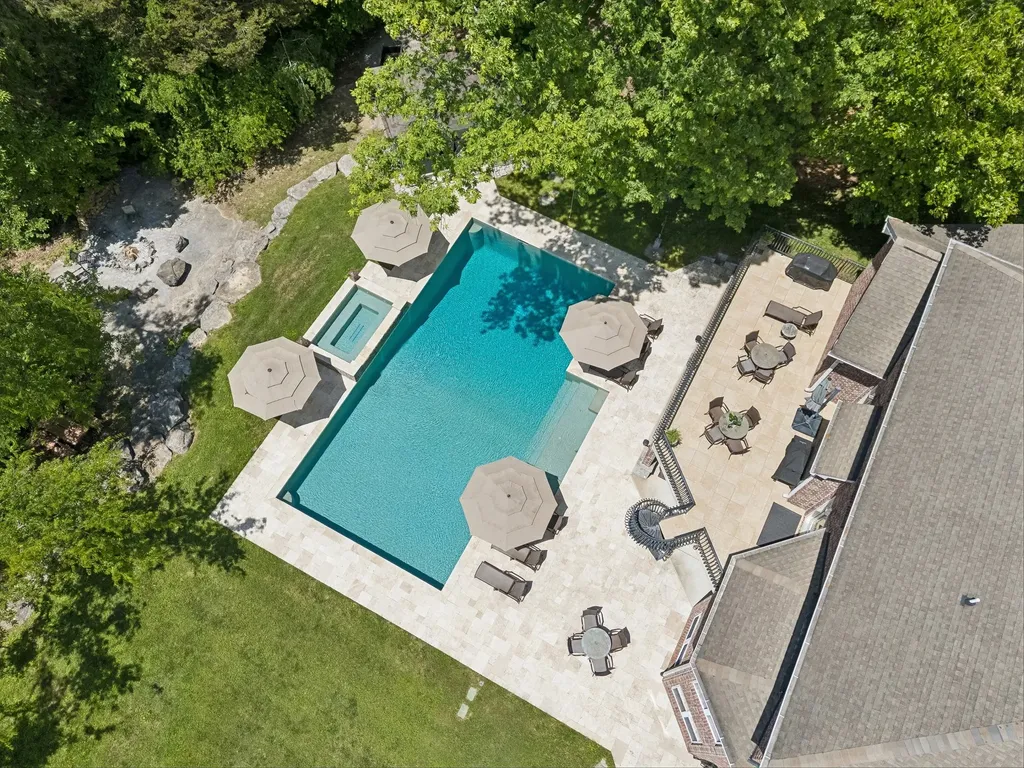 911 Bluff Road Brentwood TN 37027