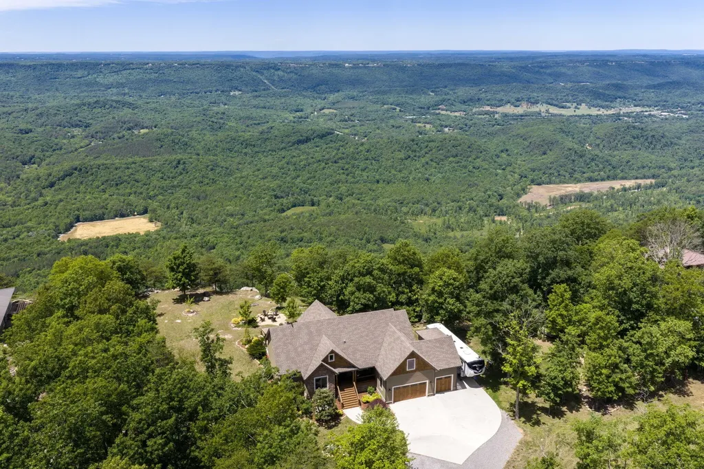 3099 Sunset Drive Rising Fawn GA 30738