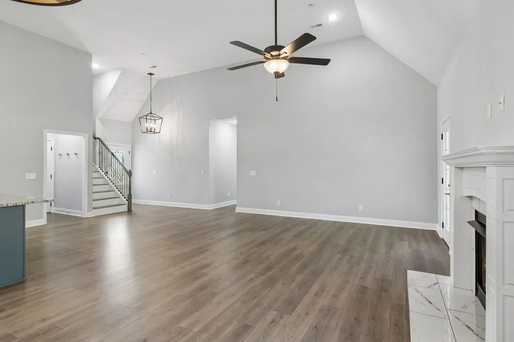 173 Jesse Drive Pleasant View TN 37146