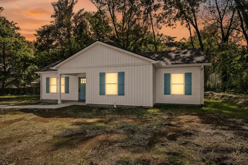318 Chestnut Alley Tullahoma TN 37388