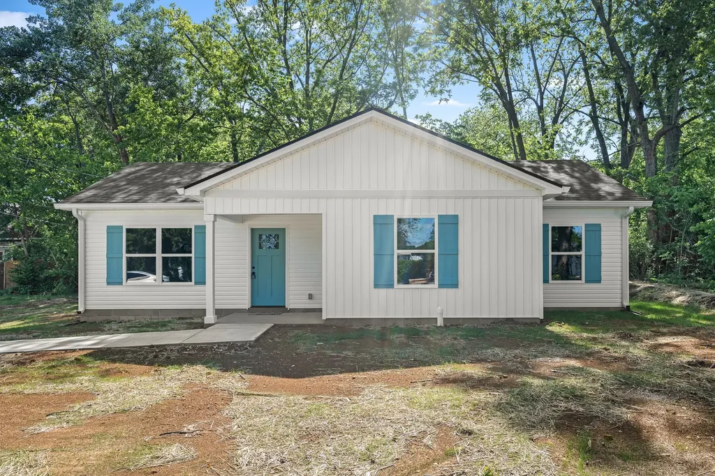 318 Chestnut Alley Tullahoma TN 37388