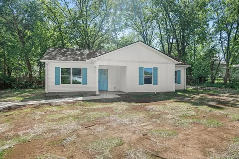 318 Chestnut Alley Tullahoma TN 37388