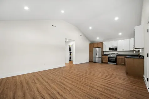 208 Decherd Street, W Tullahoma TN 37388