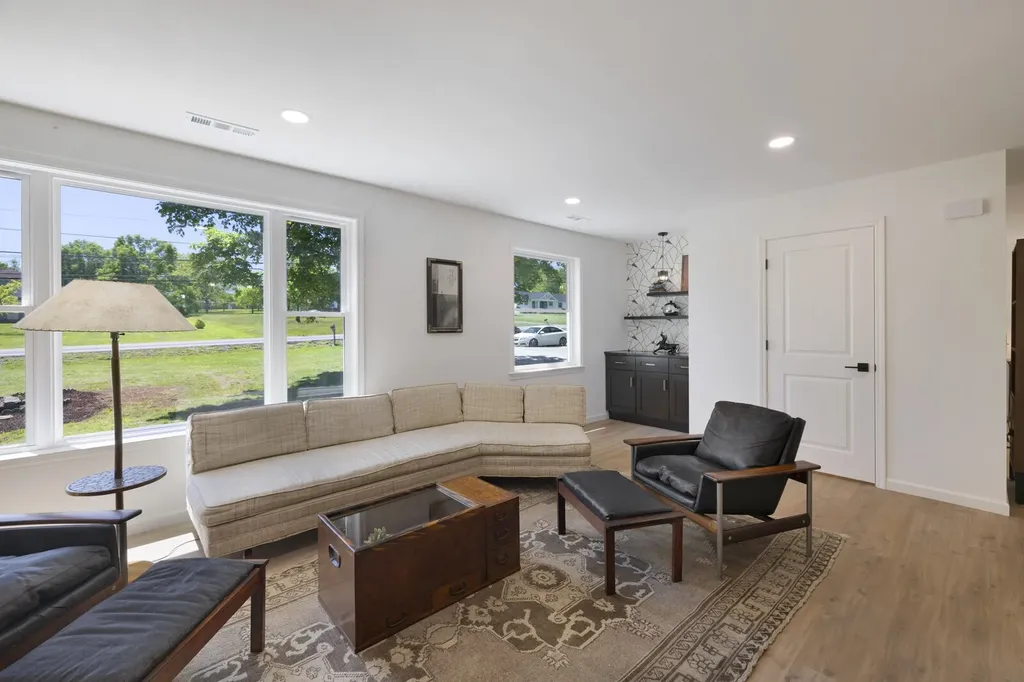 1190 Old Hickory Boulevard Nashville TN 37207