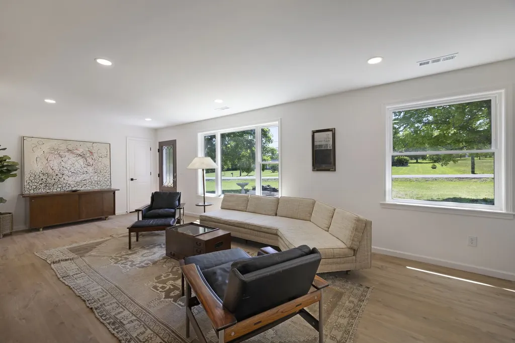 1190 Old Hickory Boulevard Nashville TN 37207