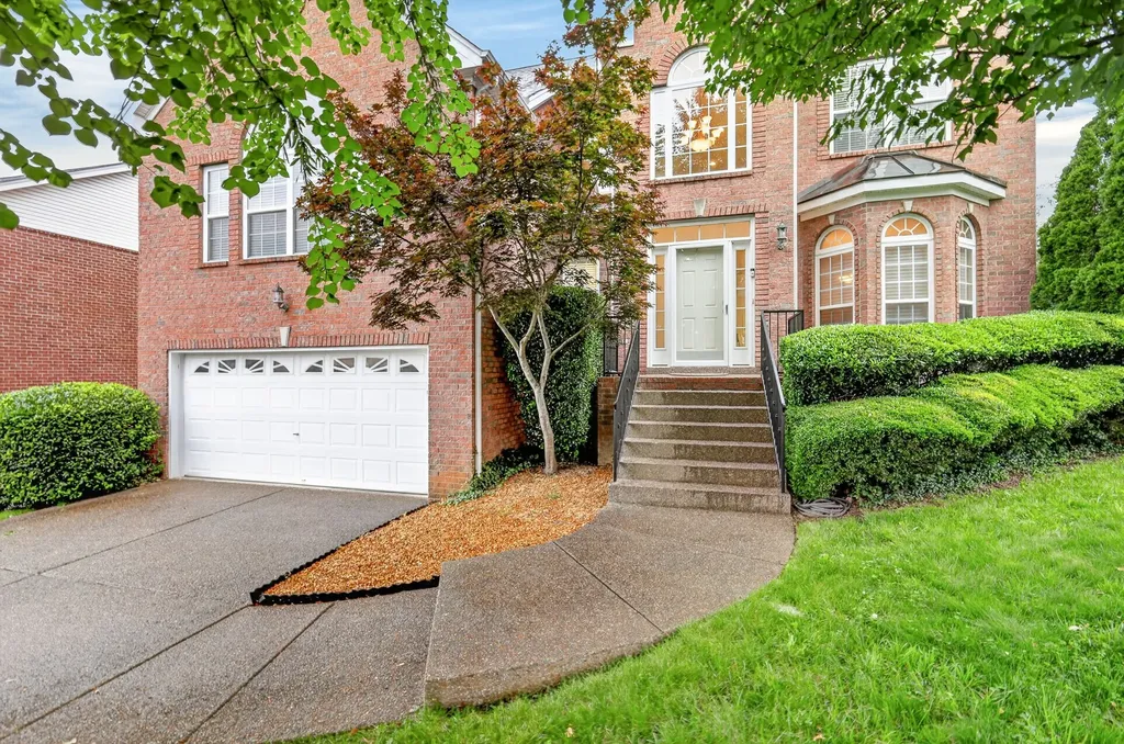 105 Lighthouse Circle Hendersonville TN 37075