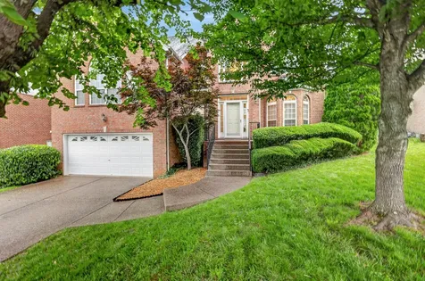 105 Lighthouse Circle Hendersonville TN 37075