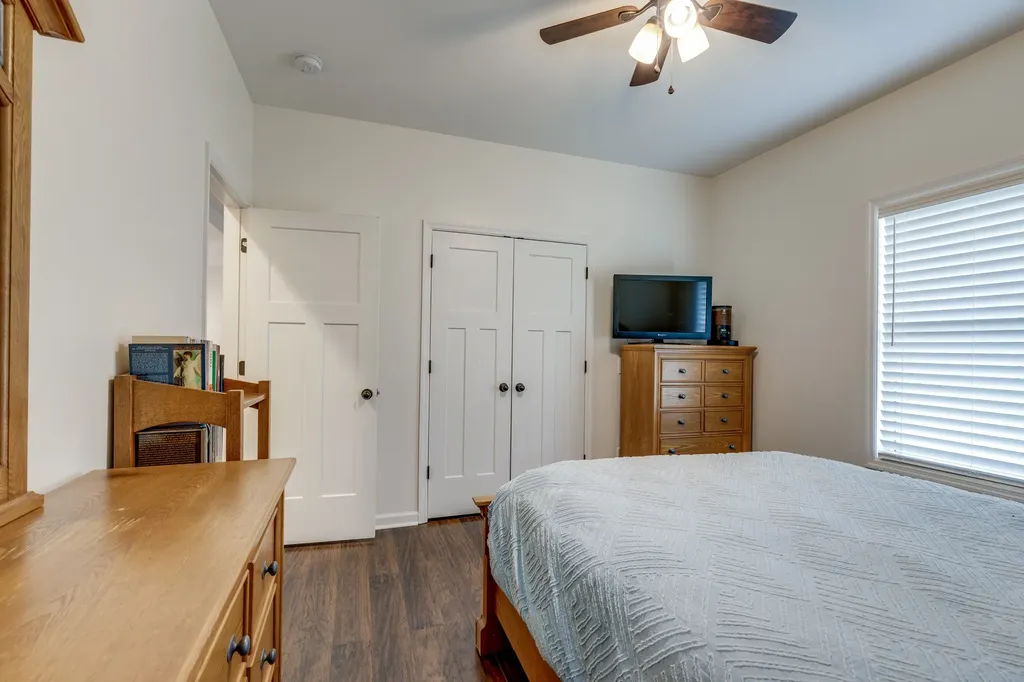 2513 Warners Ridge Chapel Hill TN 37034
