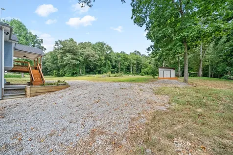3771 Chapel Hill Road Clarksville TN 37040